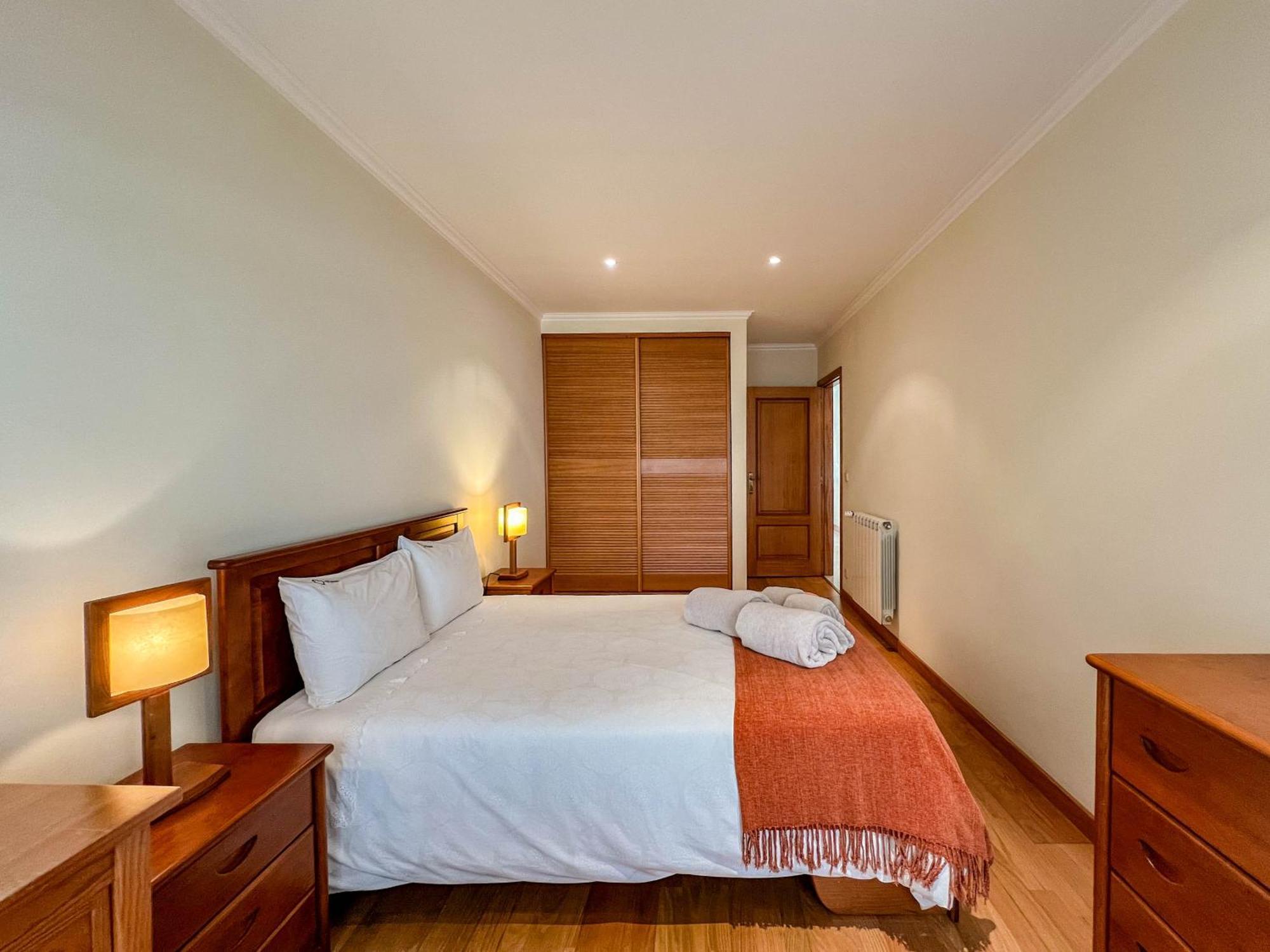 Casa Coracao De Viana - Near The Beach Apartment Віана-ду-Каштелу Екстер'єр фото
